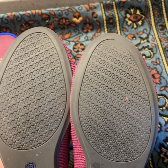Magenta Rothy’s flats - Picture 4 of 5